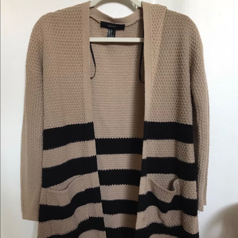 Forever 21 Brown Cardigan. Size Women’s Small.